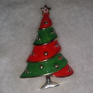 Christmas tree pin